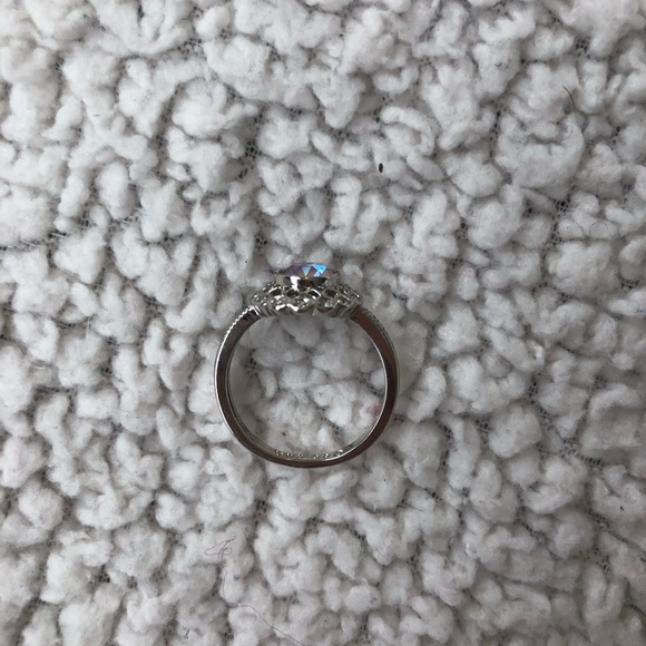 Fragrant Jewels Decidua Ring - Picture 5 of 5